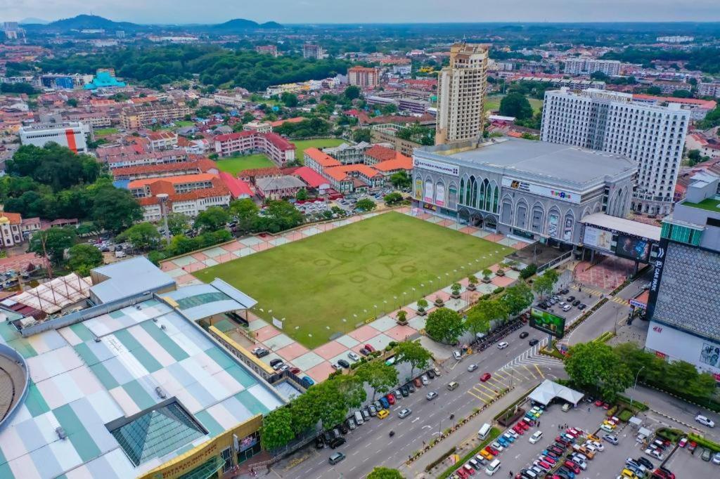 Grand Ct Hotel Melaka Zewnętrze zdjęcie